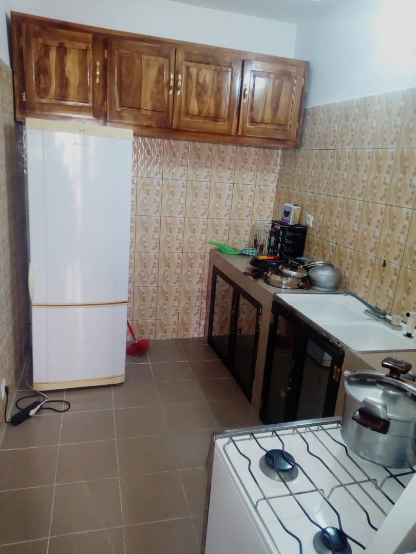 N° 4364 :
                            Appartement meublé à louer , Tokoin, Lome, Togo : 450 000 XOF/mois
