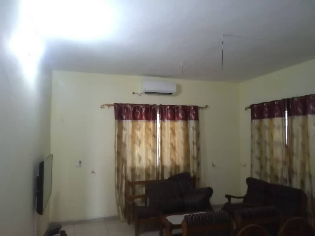 N° 4777 :
                            Appartement à louer , Attiegou, Lome, Togo : 120 000 XOF/mois