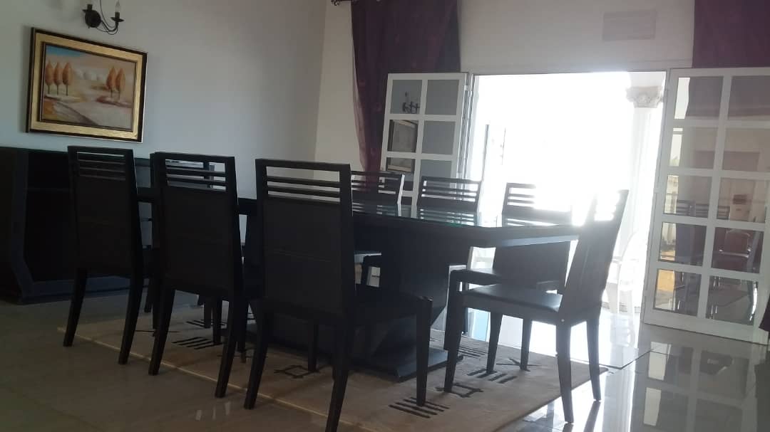 N° 4340 :
                            Villa à louer , Baguida, Lome, Togo : 1 300  000 XOF/mois