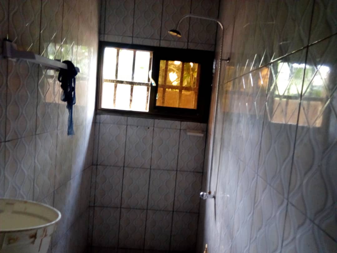 N° 4334 :
                            Appartement à louer , Agoe, Lome, Togo : 60 000 XOF/mois