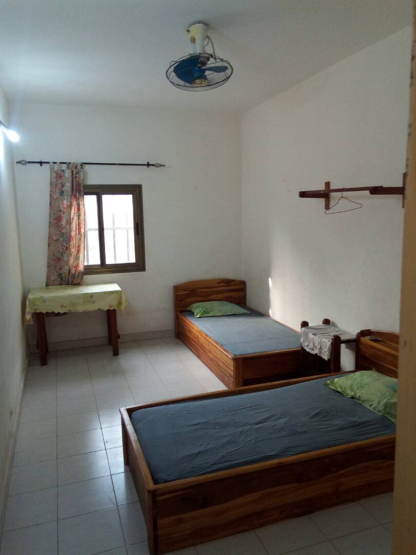 N° 4394 :
                            Villa meublée à louer , Avedji , Lome, Togo : 450 000 XOF/mois