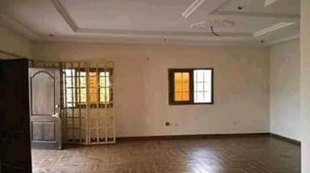 N° 4559 :
                            Villa à vendre , Segbe, Lome, Togo : 38 000  000 XOF/vie