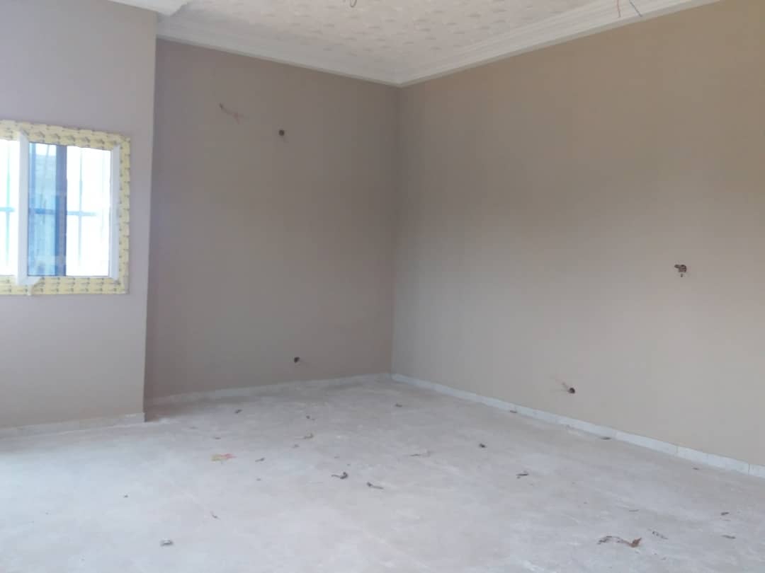 N° 4335 :
                            Appartement à louer , Adidogome, Lome, Togo : 80 000 XOF/mois