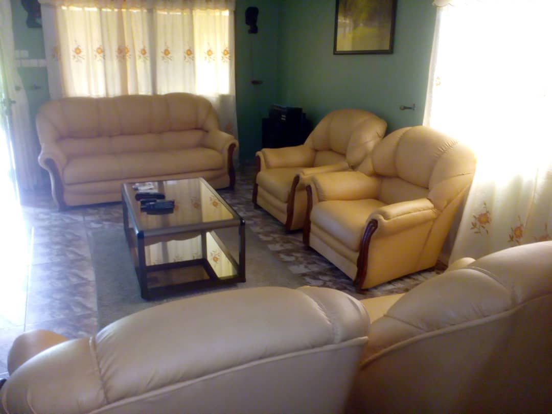 N° 4344 :
                            Villa à louer , Avepozo, Lome, Togo : 350 000 XOF/mois