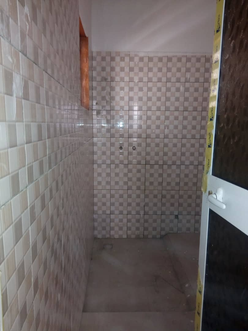 N° 4319 :
                            Appartement à louer , Adidogome, Lome, Togo : 150 000 XOF/mois