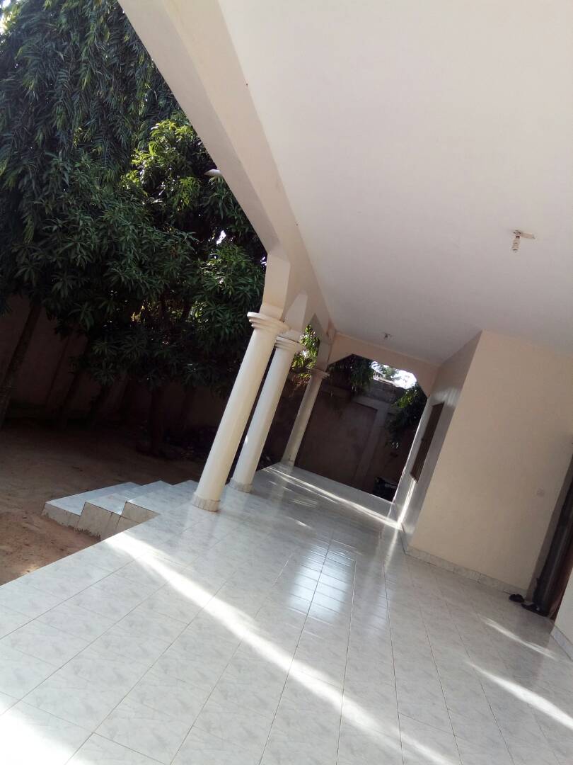 N° 4394 :
                            Villa meublée à louer , Avedji , Lome, Togo : 450 000 XOF/mois