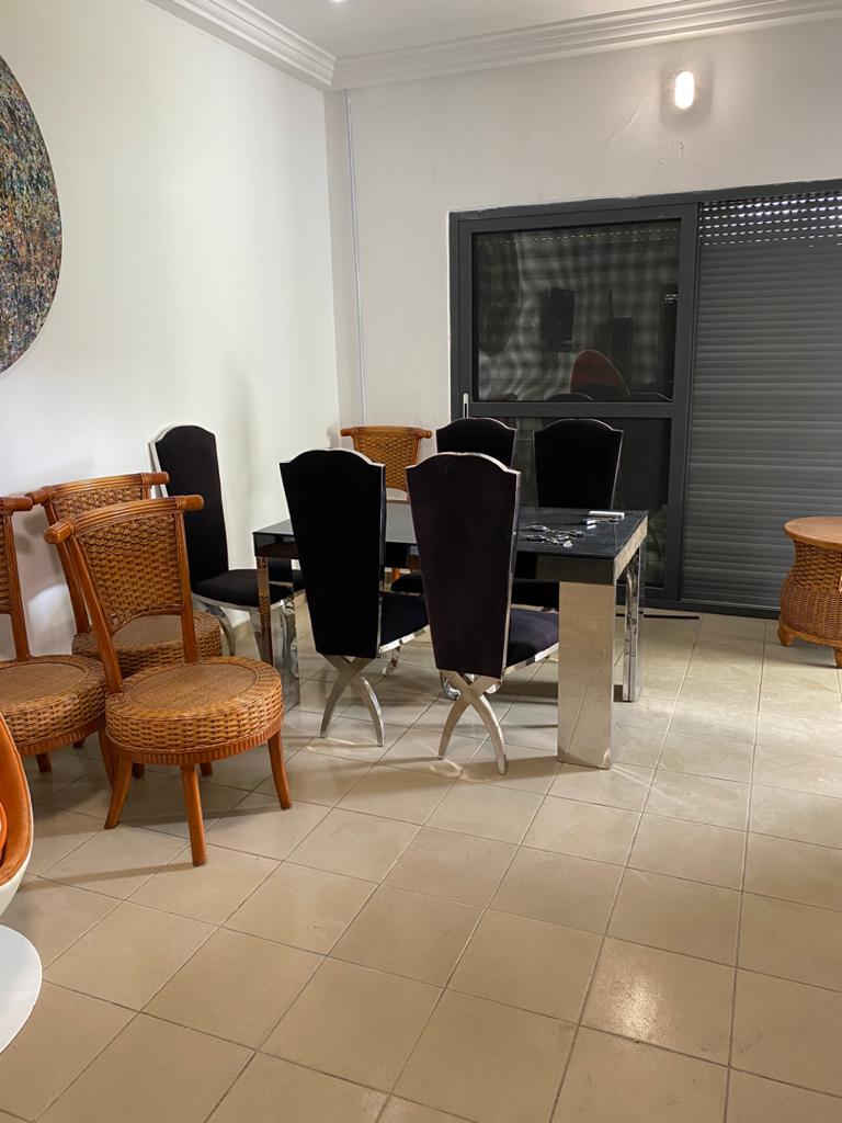 N° 5232 :
                            Villa meublée à louer , Adidogome, Lome, Togo : 450 000 XOF/mois