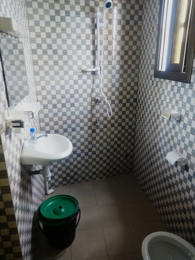 N° 4365 :
                            Appartement meublé à louer , Tokoin, Lomé, Togo : 250 000 XOF/mois