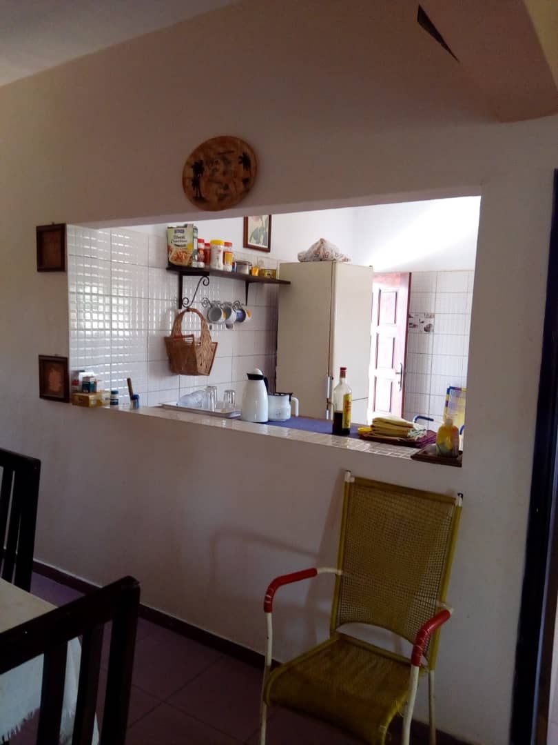 N° 4531 :
                            Villa à vendre , Hedzranawoe, Lome, Togo : 100 000  000 XOF/vie