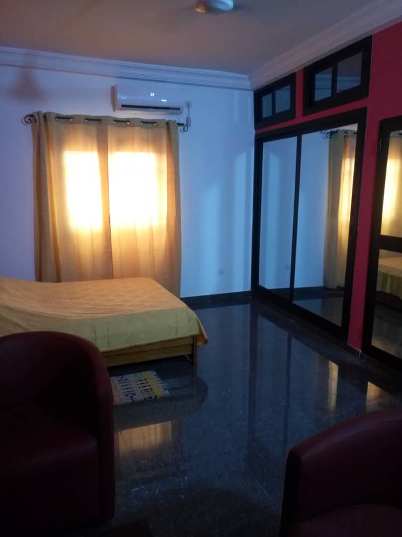 Studio meublé à louer , Lome, novissi 