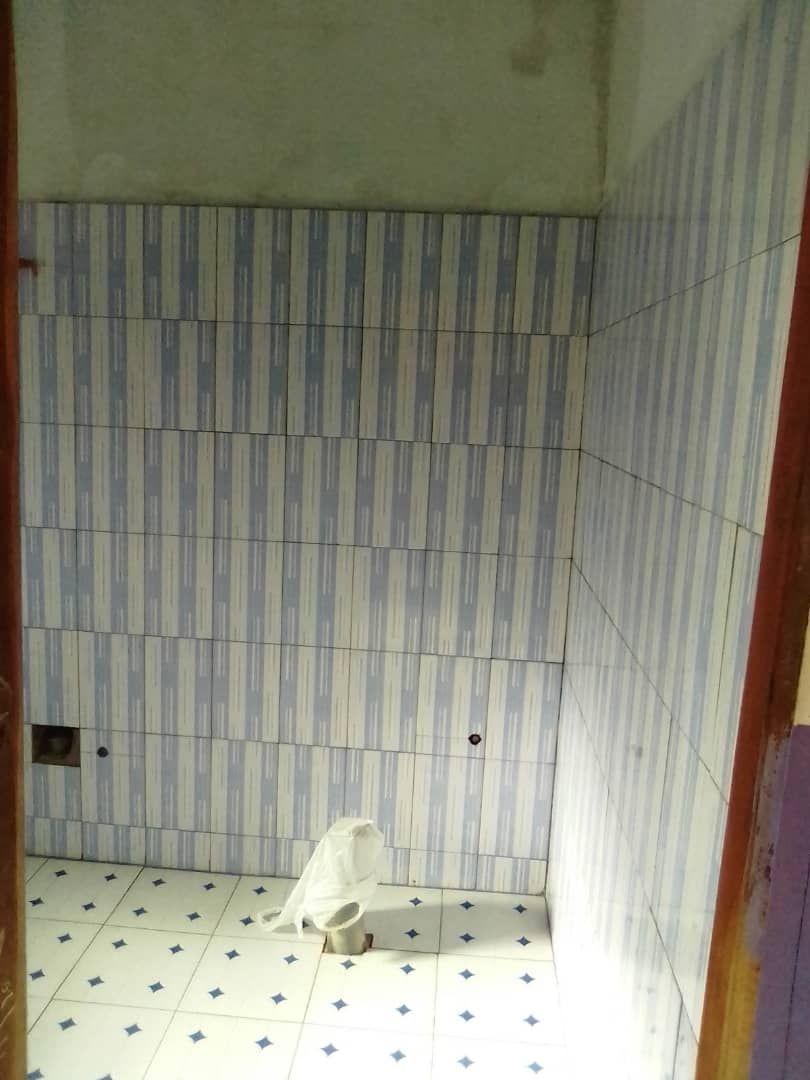 N° 4926 :
                            Villa à louer , Avedji, Lome, Togo : 85 000 XOF/mois