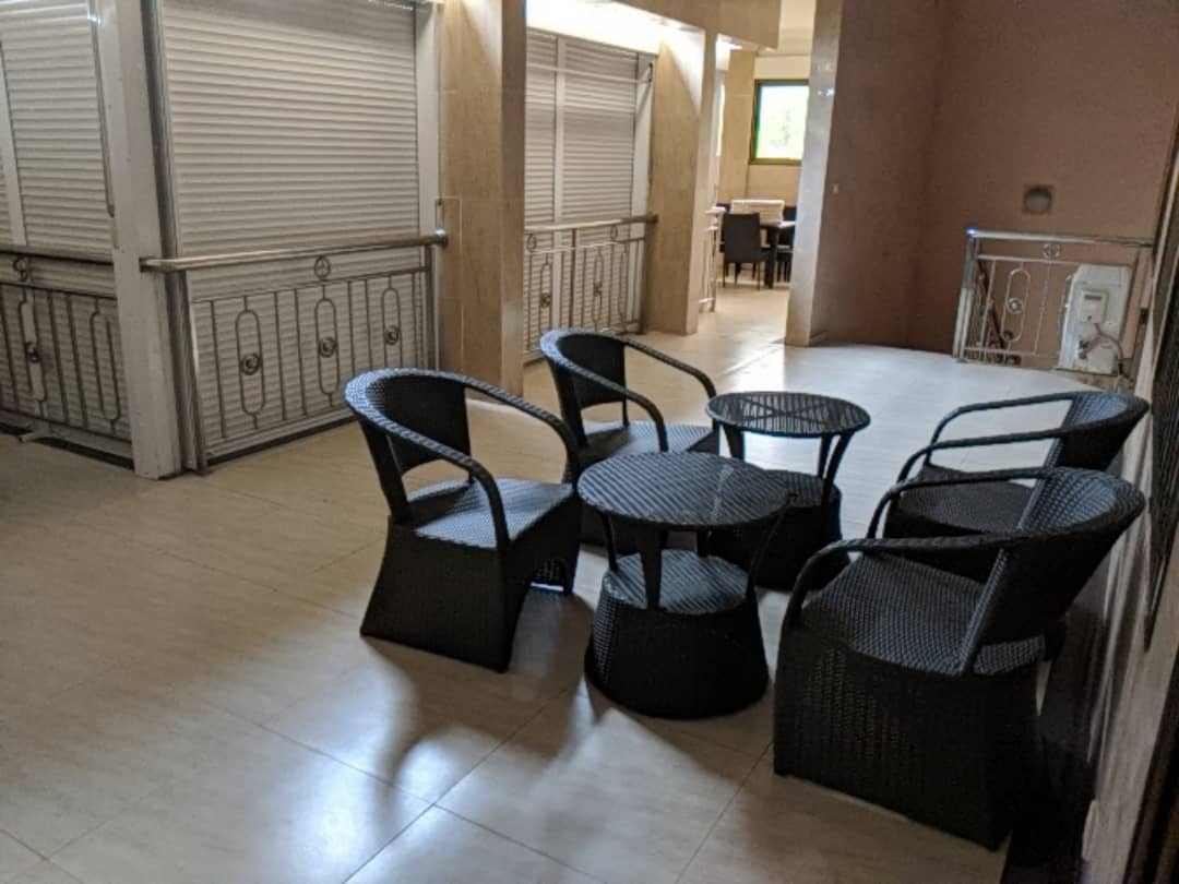N° 4550 :
                            Appartement meublé à louer , Avenou, Lome, Togo : 600 000 XOF/mois