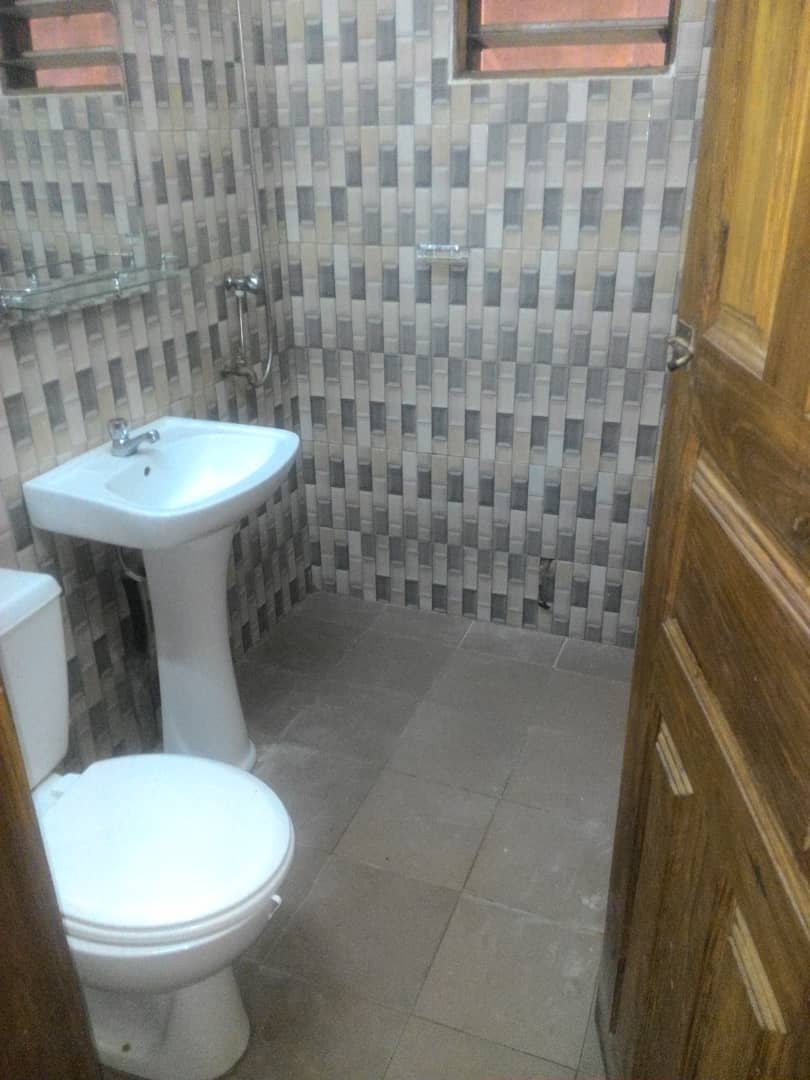 N° 4310 :
                            Chambre salon à louer , Avedji, Lome, Togo : 60 000 XOF/mois