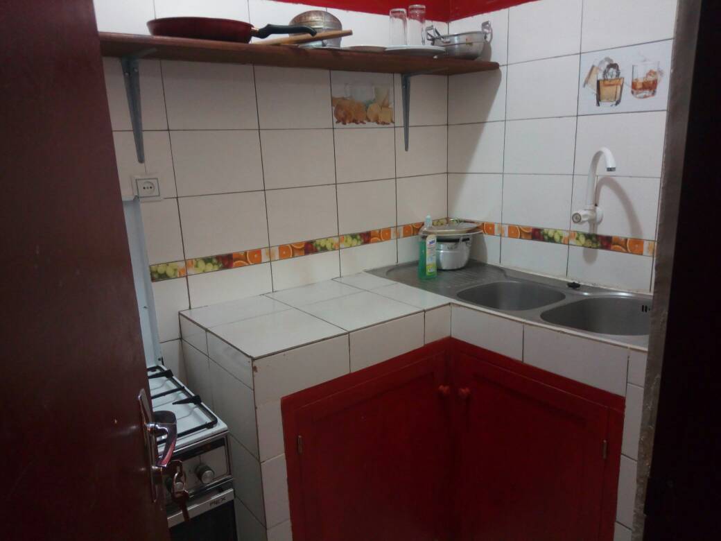 N° 4349 :
                            Studio meublé à louer ,  be-gbenyedji , Lome, Togo : 220 000 XOF/mois