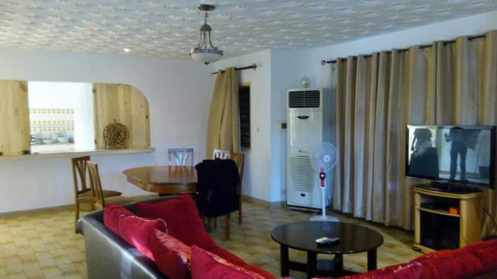 N° 4395 :
                            Villa meublée à louer , Cassablanca, Lome, Togo : 500 000 XOF/mois