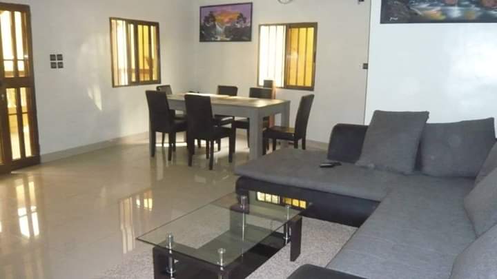 Villa meublée à louer , Lome, agoe