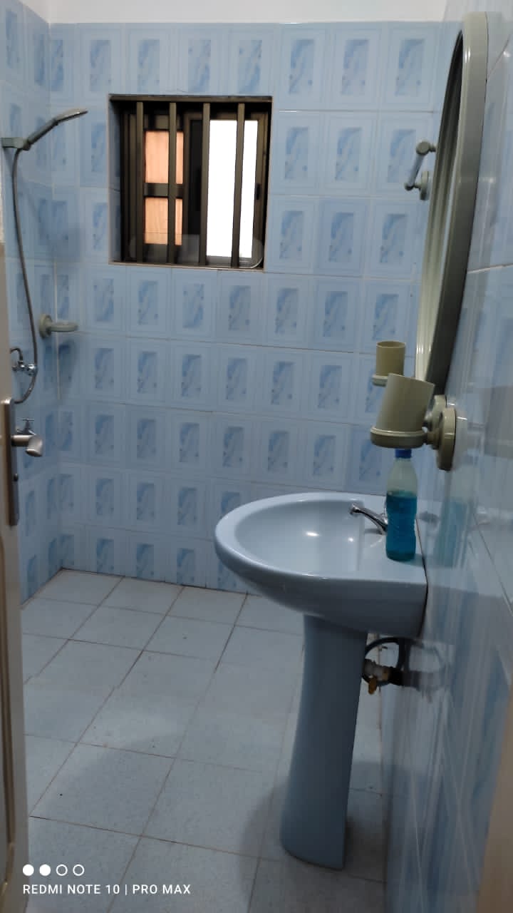 N° 5226 :
                            Appartement meublé à louer , Kpota non loin du lycee, Lome, Togo : 450 000 XOF/mois
