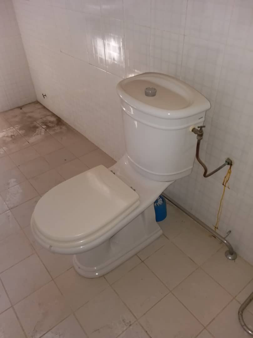 N° 4434 :
                            Villa à louer , Togo 2000, Lome, Togo : 450 000 XOF/mois