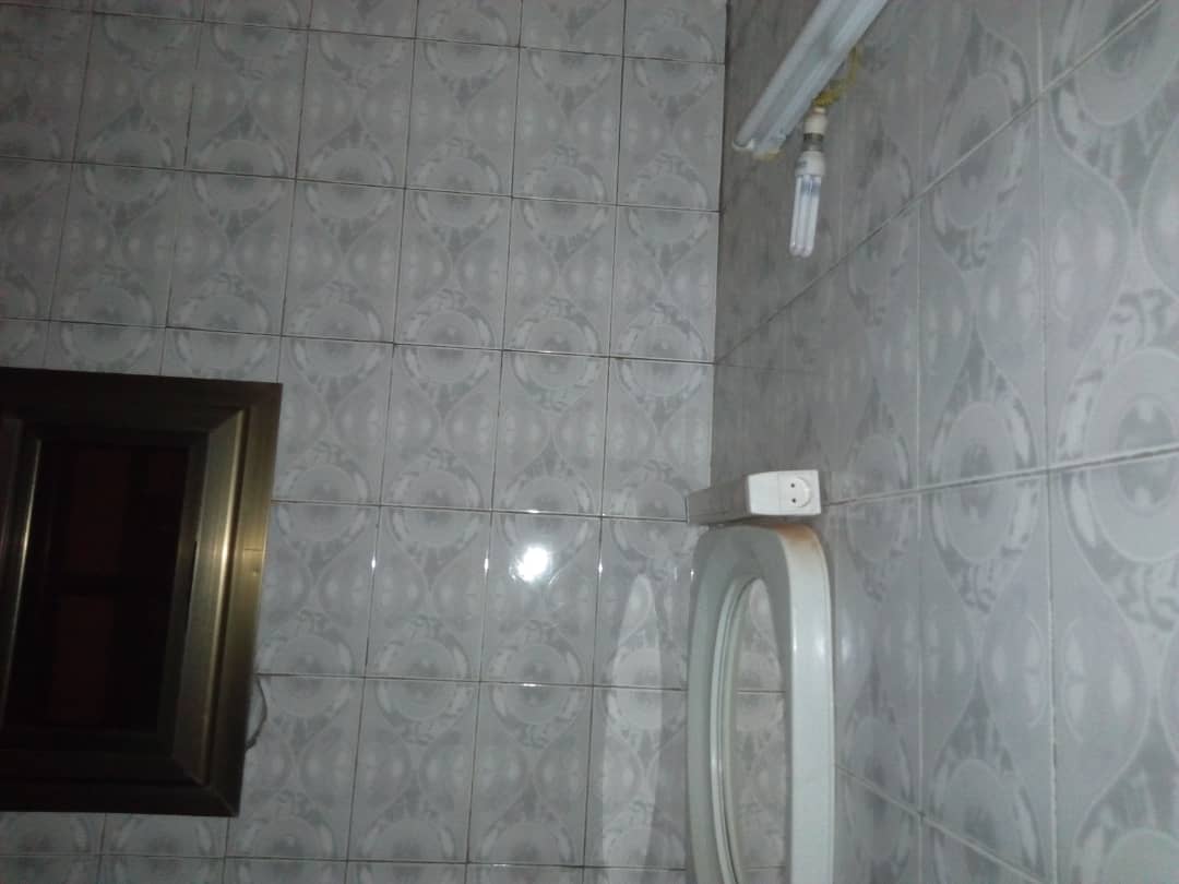 N° 4410 :
                            Villa à louer , Agoe assiyeye, Lome, Togo : 150 000 XOF/mois