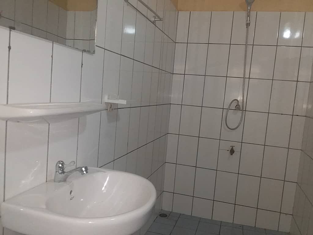 N° 4428 :
                            Chambre salon à louer , Sagbado, Lome, Togo : 40 000 XOF/mois