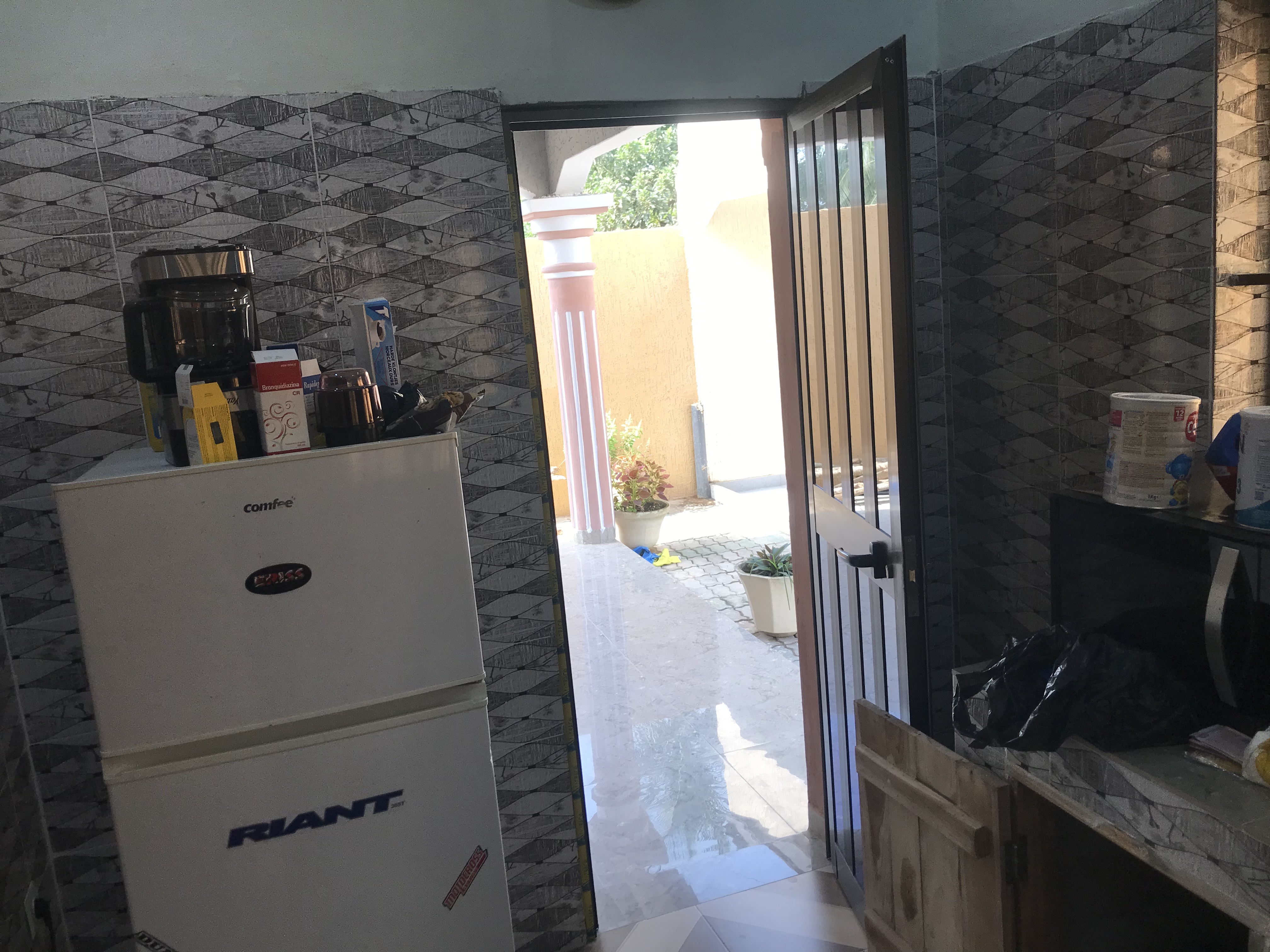 N° 5280 :
                            Appartement meublé à louer , Agbanou, Aneho, Togo : 250 000 XOF/mois