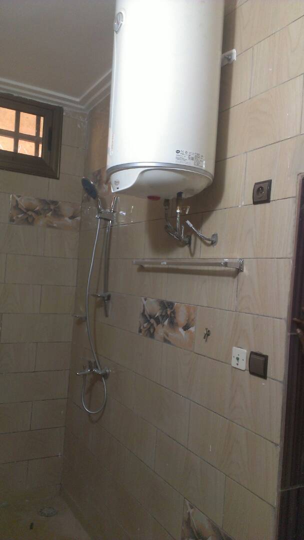 N° 4095 :
                            Appartement à louer , Agoe, Lome, Togo : 180 000 XOF/mois