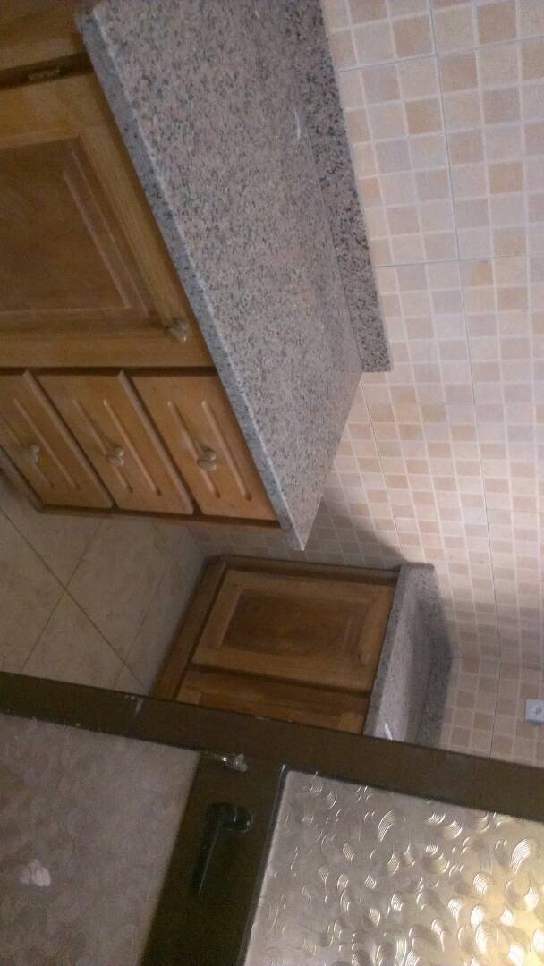 N° 4096 :
                            Appartement à louer , Agoe, Lome, Togo : 150 000 XOF/mois