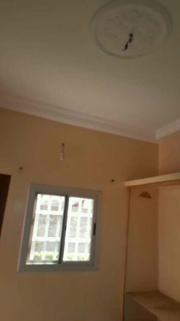 N° 4106 :
                            Villa à vendre , Adidogome, Lome, Togo : 40 000  000 XOF/vie