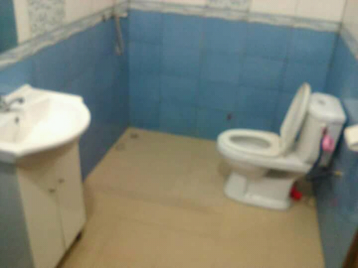 N° 4111 :
                            Villa à louer , Agoe, Lome, Togo : 150 000 XOF/mois