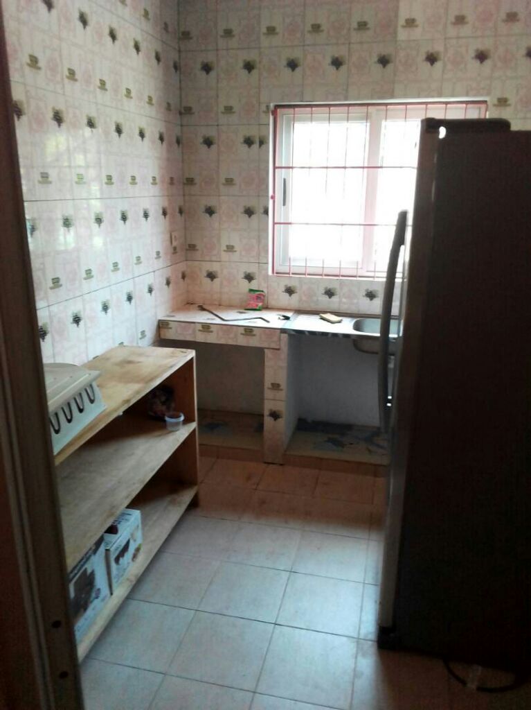 N° 4110 :
                            Villa à louer , Agoe, Lome, Togo : 150 000 XOF/mois
