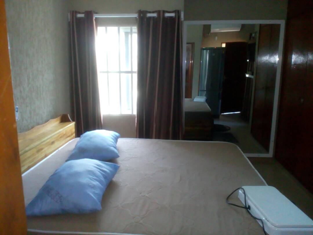 N° 4285 :
                            Studio meublé à louer , Be, Lome, Togo : 120 000 XOF/mois
