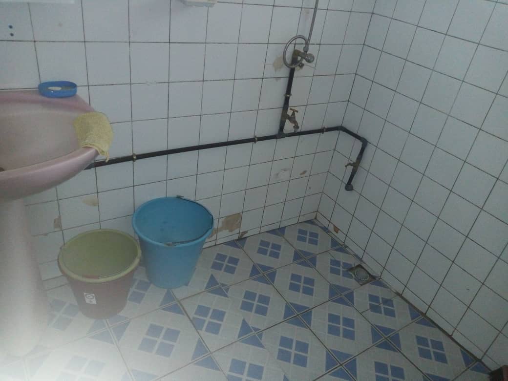 N° 4685 :
                            Villa à vendre , Nyekonakpoe , Lome, Togo : 44 000  000 XOF/vie