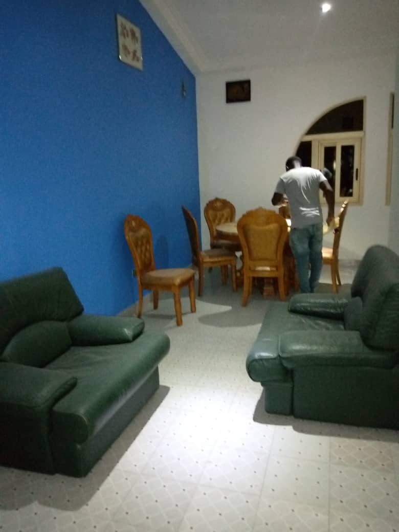 N° 4924 :
                            Appartement meublé à louer , Avepozo, Lome, Togo : 600 000 XOF/mois