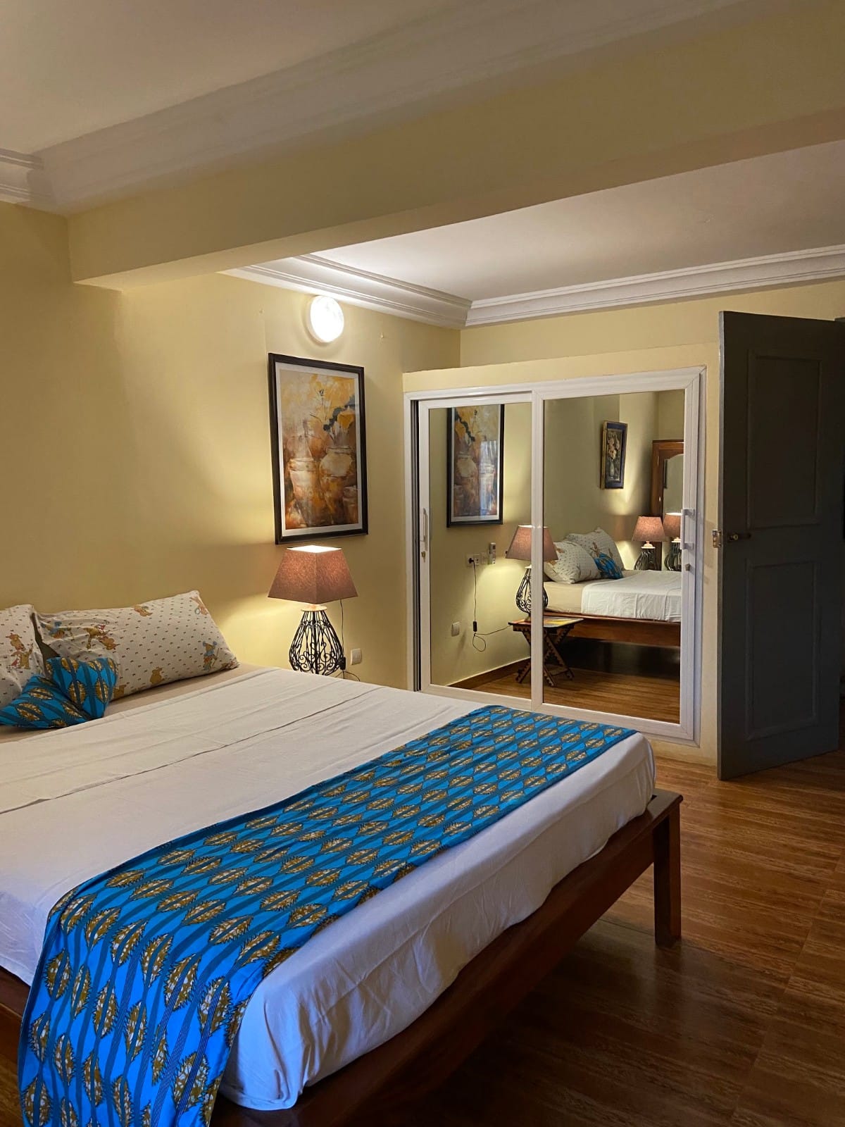 N° 5269 :
                            Villa meublée à louer , Adidogome, Lome, Togo : 800 000 XOF/mois