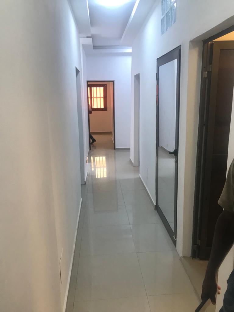 N° 5326 :
                            Villa à louer , Avepozo , Lomé, Togo : 250 000 XOF/mois