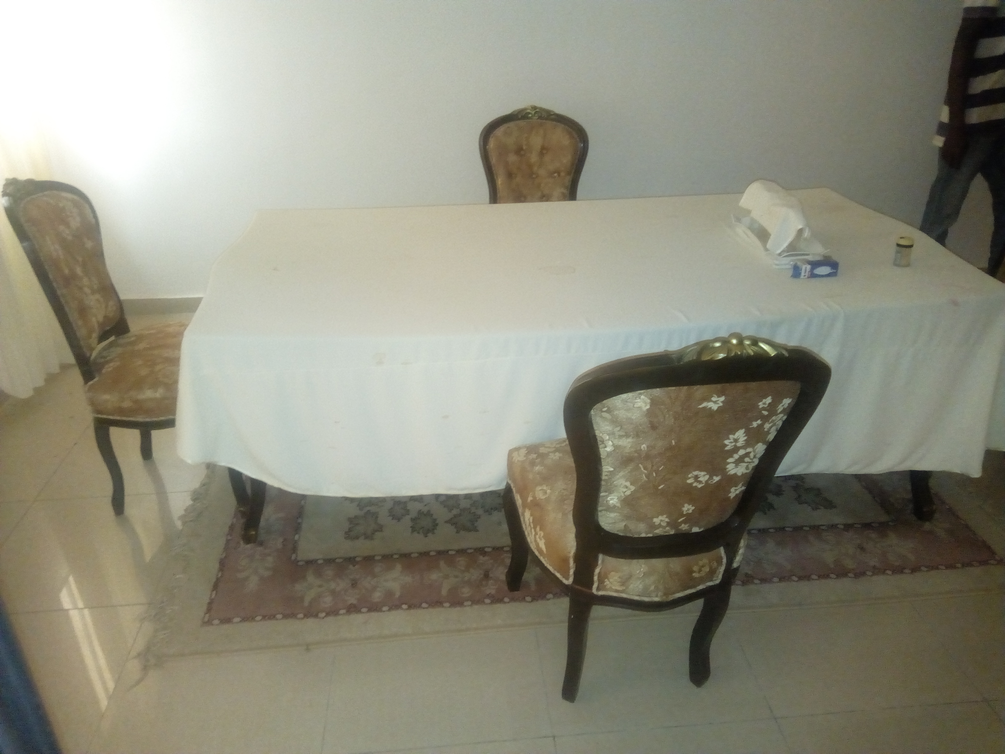 N° 4703 :
                            Appartement meublé à louer , Glidji , Aneho, Togo : 350 000 XOF/mois