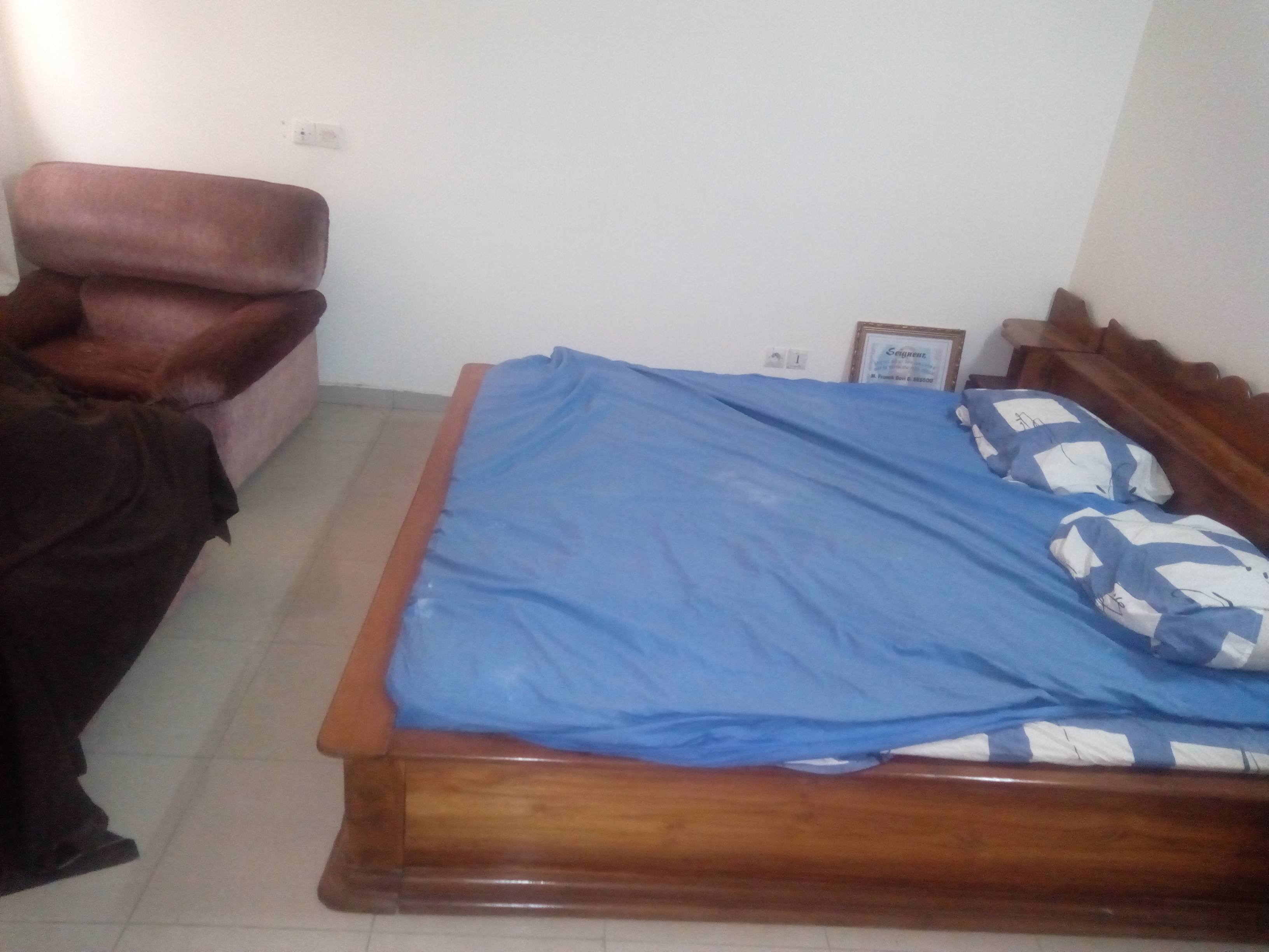 N° 4703 :
                            Appartement meublé à louer , Glidji , Aneho, Togo : 350 000 XOF/mois