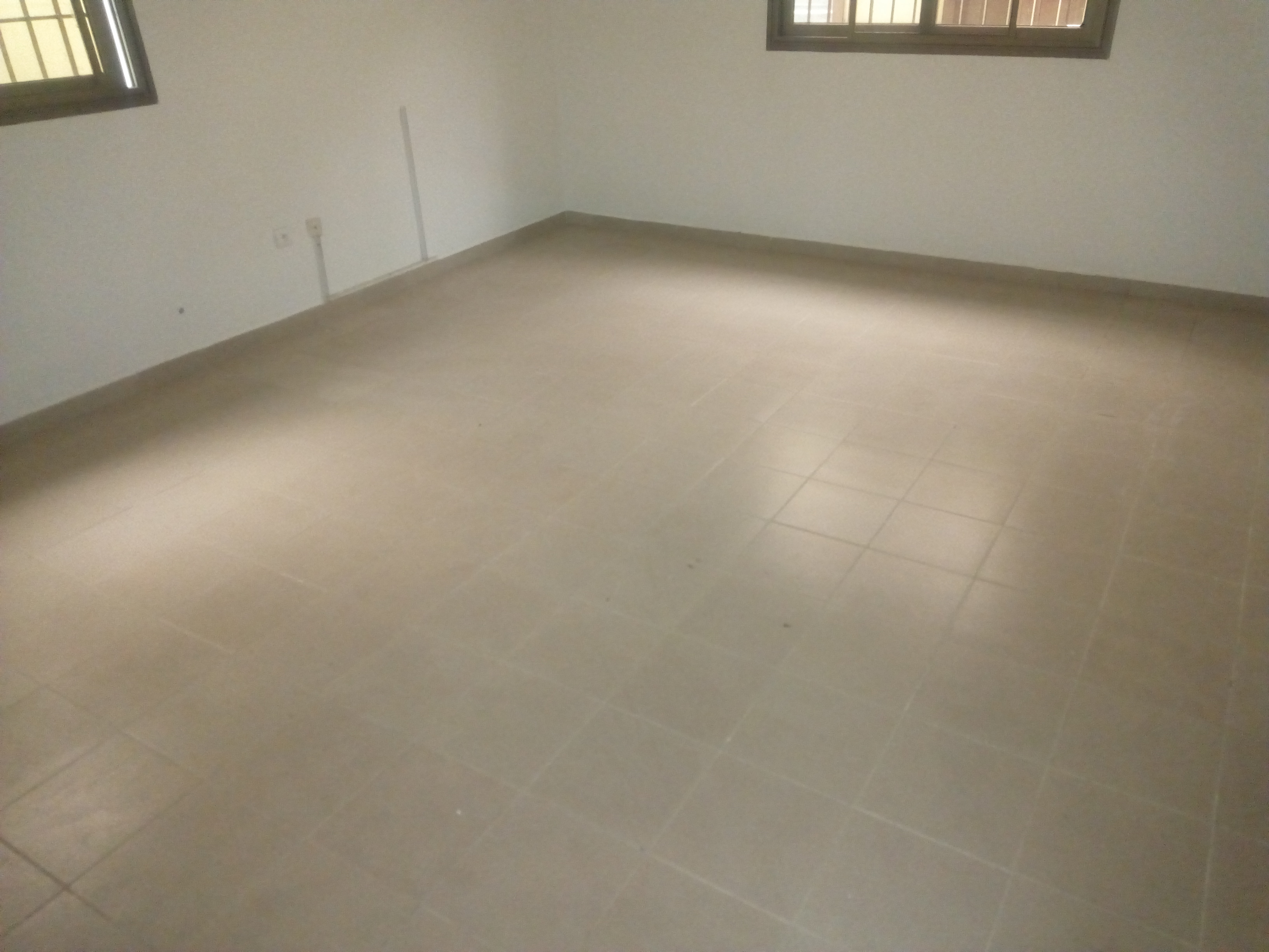 N° 4768 :
                            Villa à louer , Avenou, Lome, Togo : 300 000 XOF/mois