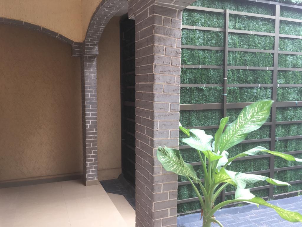 N° 5339 :
                            Appartement meublé à louer , Agbalepedo, Lome, Togo : 300 000 XOF/mois
