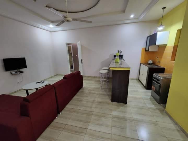 N° 5346 :
                            Appartement meublé à louer , Adidogome, Lome, Togo : 200 000 XOF/mois