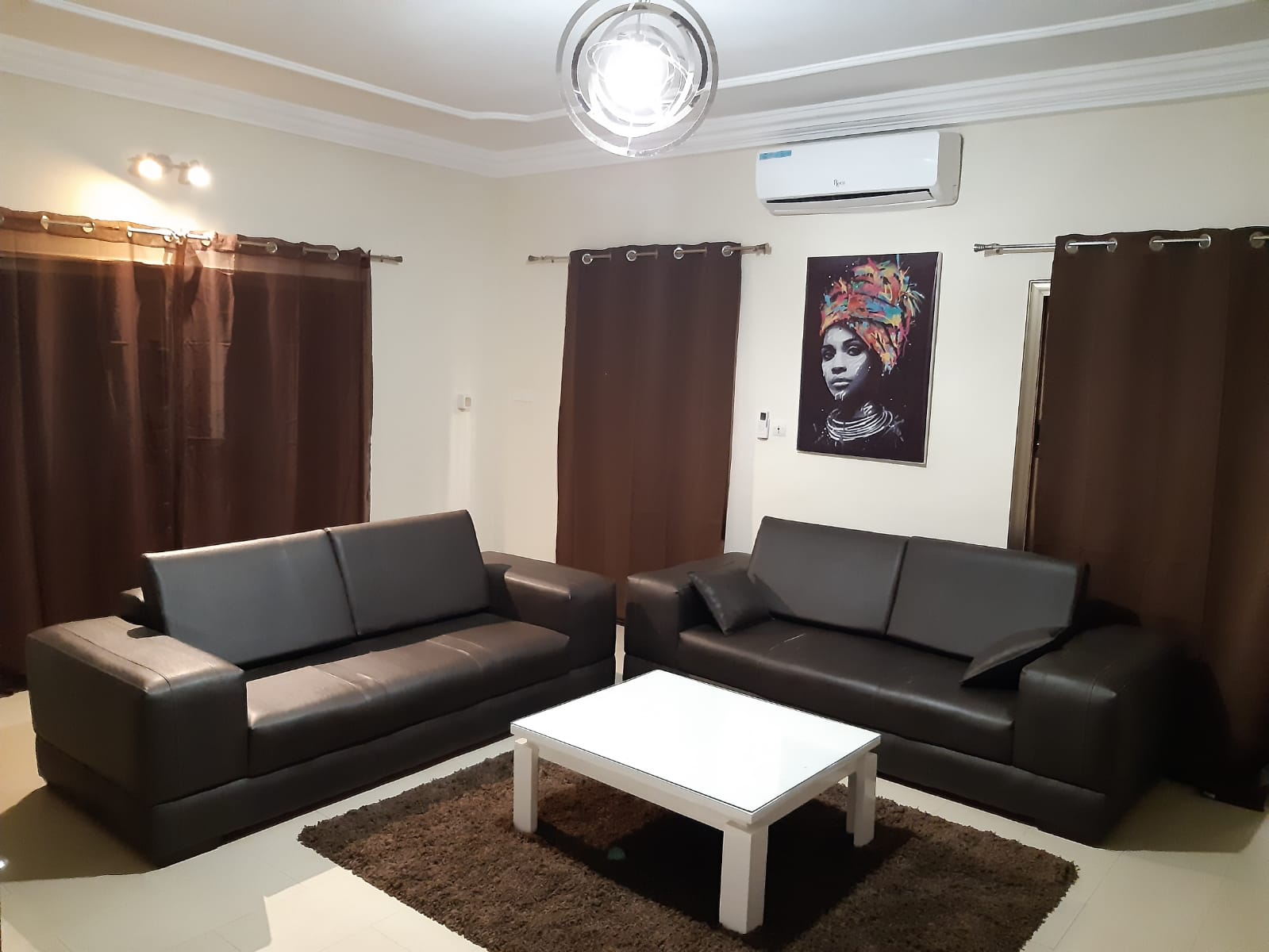 N° 5363 :
                            Villa meublée à louer , Adidogome, Lome, Togo : 600 000 XOF/mois