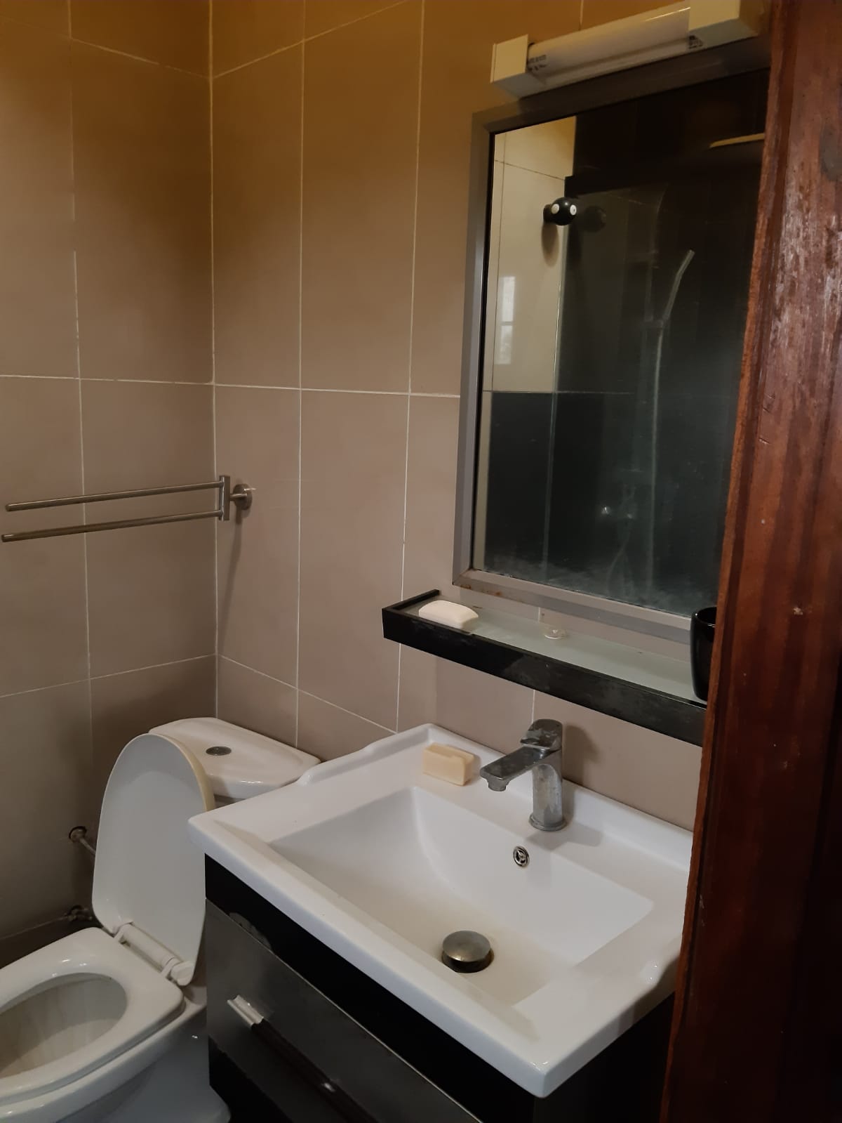 N° 5363 :
                            Villa meublée à louer , Adidogome, Lome, Togo : 600 000 XOF/mois