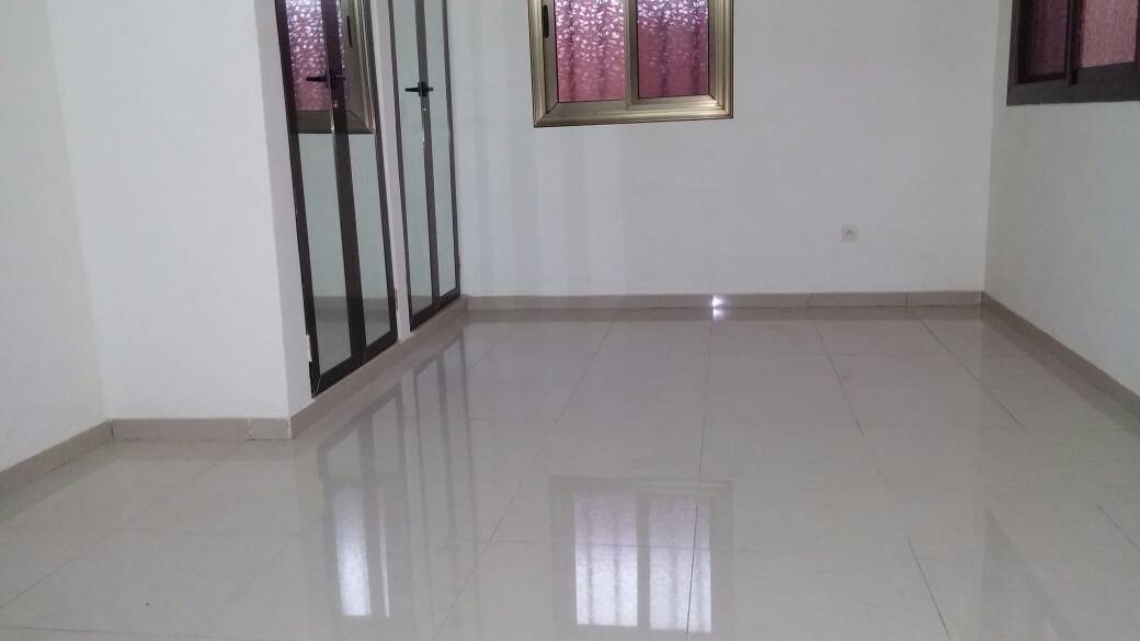 N° 4117 :
                            Villa à louer , Hédzranawoé, Lome, Togo : 600 000 XOF/mois