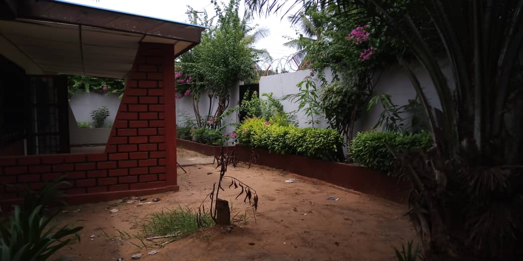 N° 4674 :
                            Villa à louer , Klikame, Lome, Togo : 200 000 XOF/mois