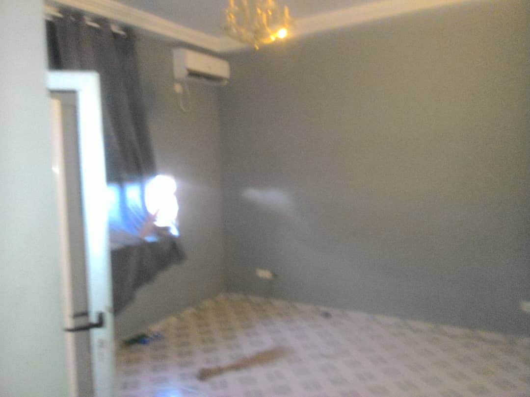 N° 4672 :
                            Appartement à louer , Entreprise de l'union , Lome, Togo : 85 000 XOF/mois