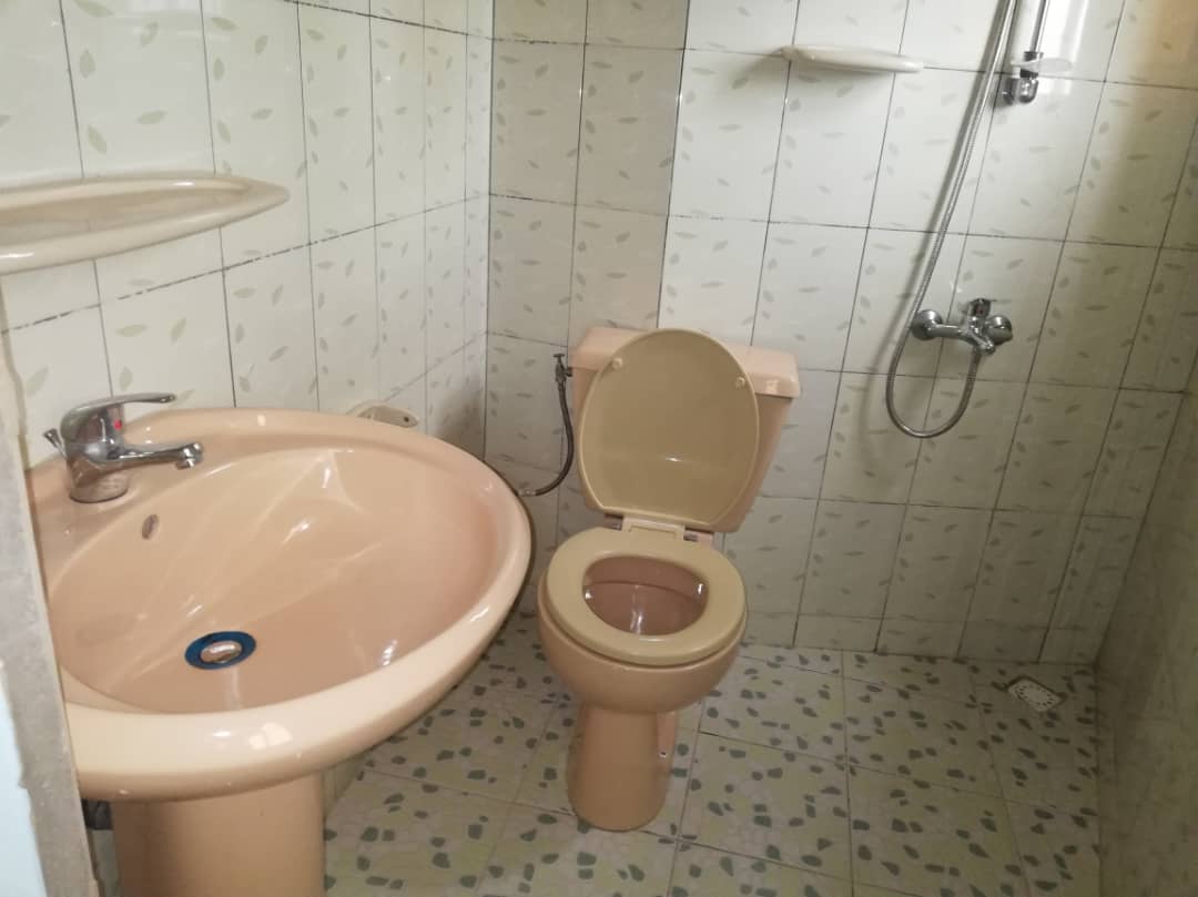 N° 4683 :
                            Villa meublée à louer , Adidogome wognome, Lome, Togo : 300 000 XOF/mois