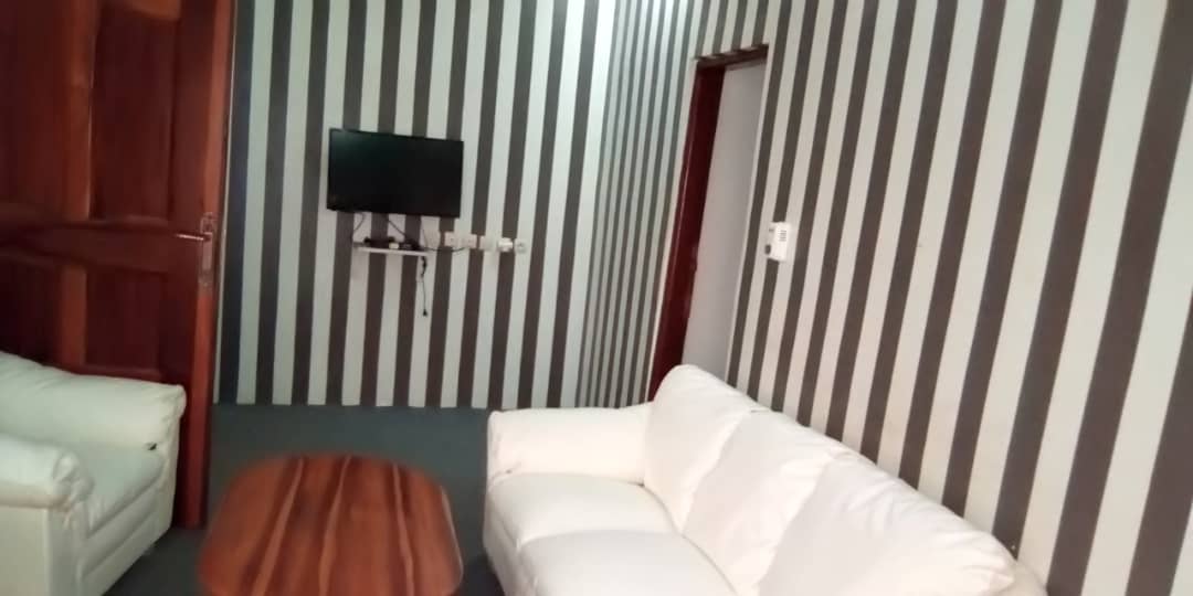 N° 4693 :
                            Appartement meublé à louer , Adidogome wognome, Lomé, Togo : 220 000 XOF/mois