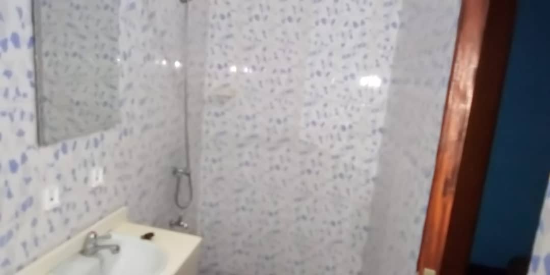 N° 4693 :
                            Appartement meublé à louer , Adidogome wognome, Lomé, Togo : 220 000 XOF/mois