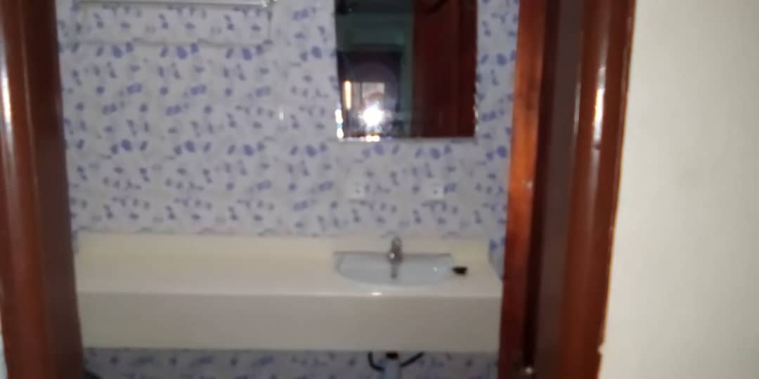 N° 4693 :
                            Appartement meublé à louer , Adidogome wognome, Lomé, Togo : 220 000 XOF/mois