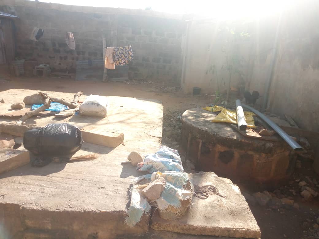 N° 4690 :
                            Maison à vendre , Nukafu, Lome, Togo : 20 000  000 XOF/vie